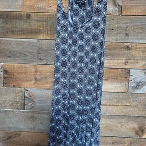 Ellen Tracy Black and White Patterned Dress